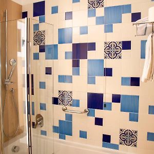 Beach King Room